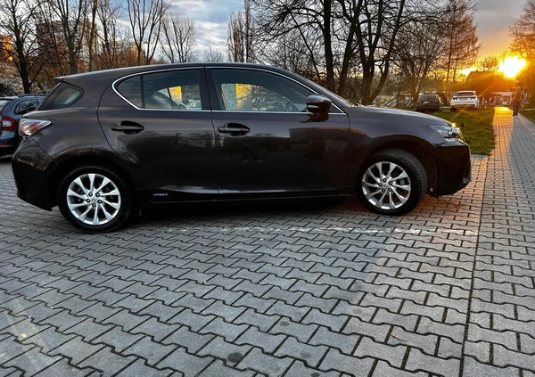 Lexus CT cena 52900 przebieg: 153000, rok produkcji 2012 z Kraków małe 379
